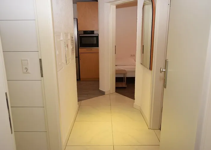 Ab Bad-cannstatt * Stuttgart